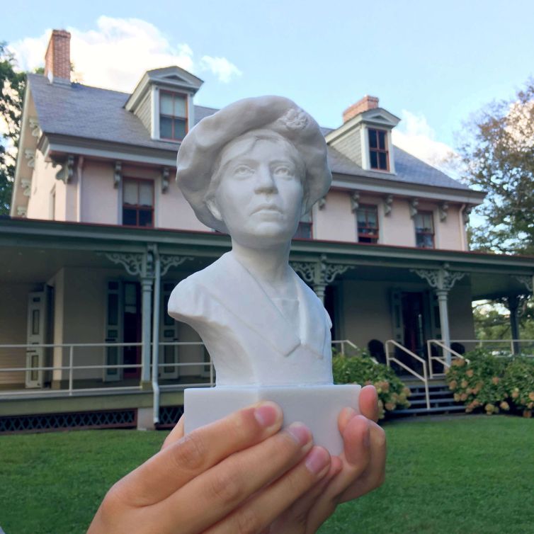 Alice Paul statue with Paulsdale
