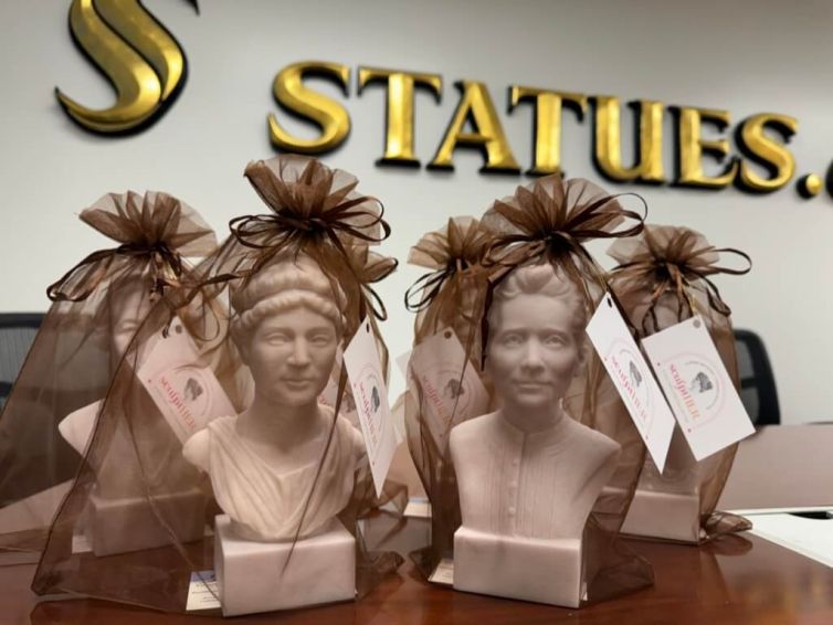SculptHERinbags
