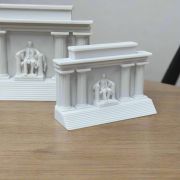 Bonded Marble statue replica of the Lincoln Memorial facade in Washington, D.C., highlighting intricate neoclassical craftsmanship and historical significance.